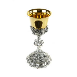 Cálice Prateado e Dourado muito Trabalhado