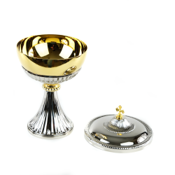 Píxide Prateada Com Pormenores Dourados