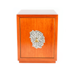 Sacrário em Madeira com Desenho em Relevo